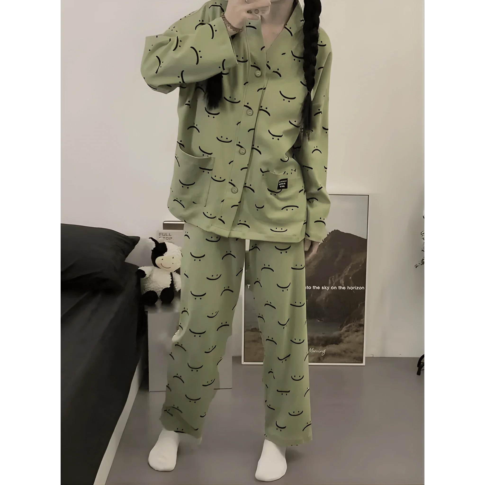 Green Autumn Smiley V-Neck Button Printed Night Suit