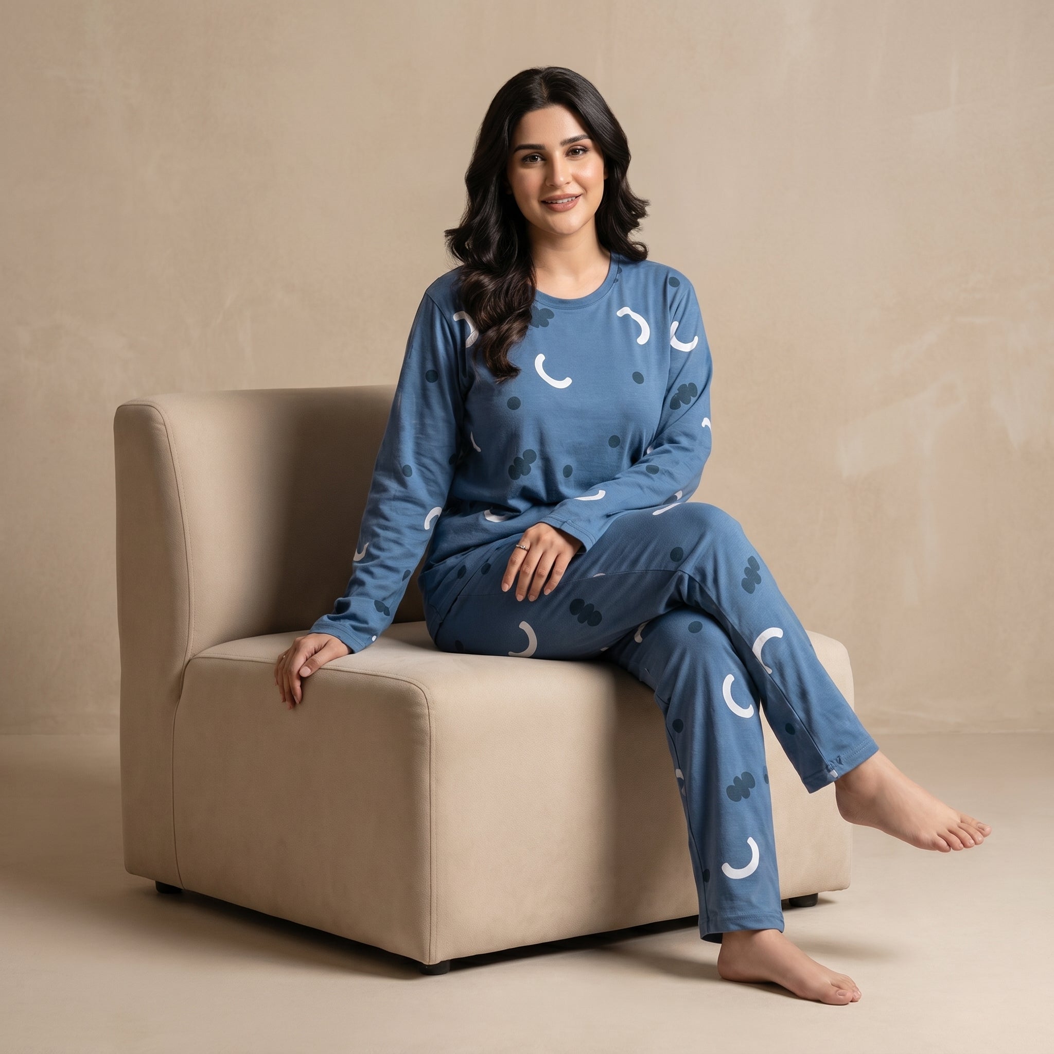 Pattern Printed Woman Night Suit
